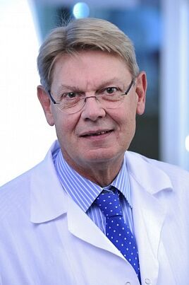 Doctor Rheumatologist Alexander Übellacker